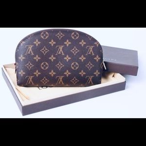 Louis Vuitton cosmetic case in monogram